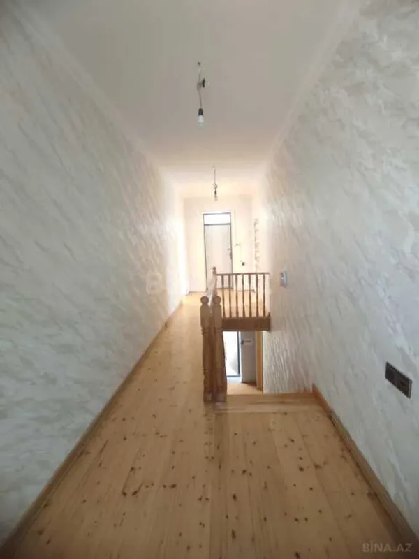 Satılır 6 otaqlı həyət evi 220 m²