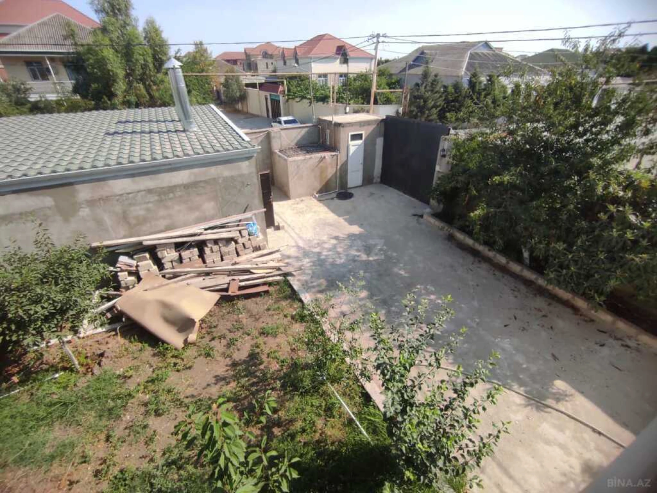 Satılır 6 otaqlı həyət evi 220 m²