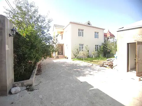 Satılır 6 otaqlı həyət evi 220 m² — Bakı, Buzovna 6 otaq 220.00 m²