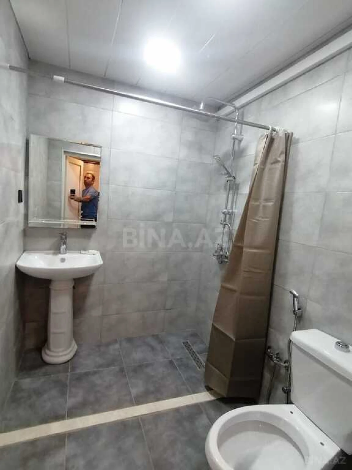 Satılır 3 otaqlı mənzil 45 m²