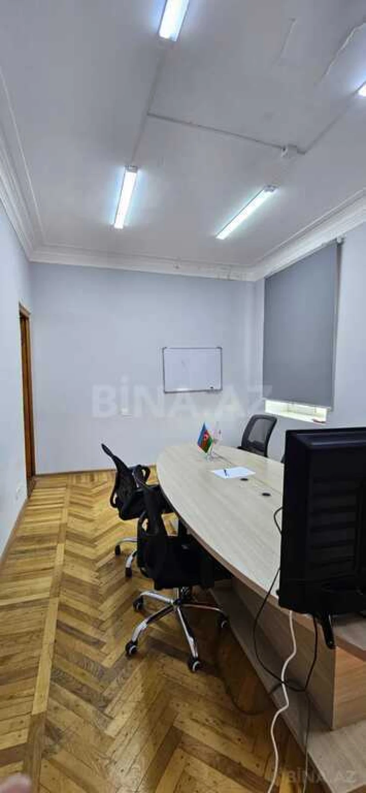 Kirayə verilir 6 otaqlı ofis 150 m²