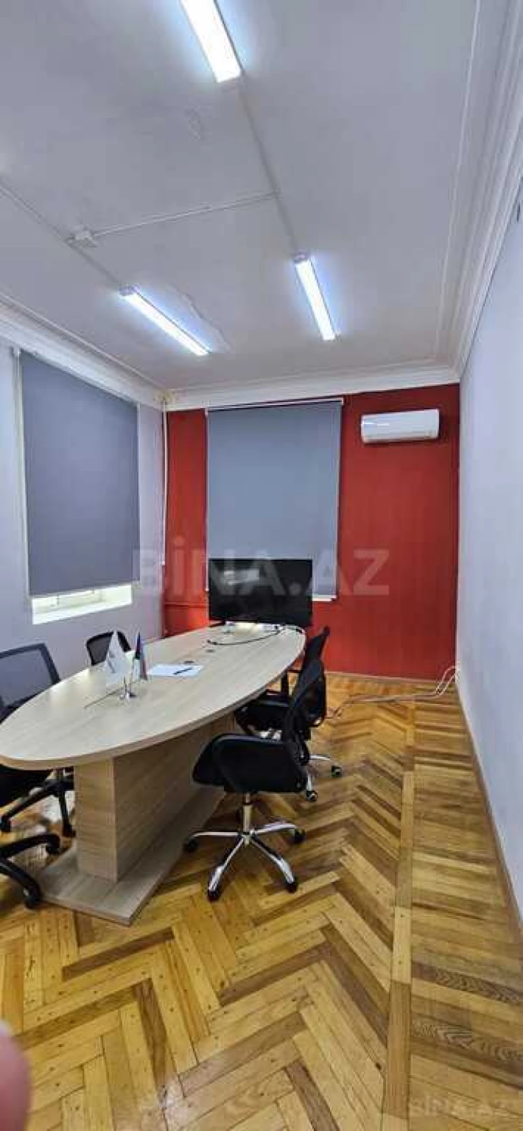 Kirayə verilir 6 otaqlı ofis 150 m²