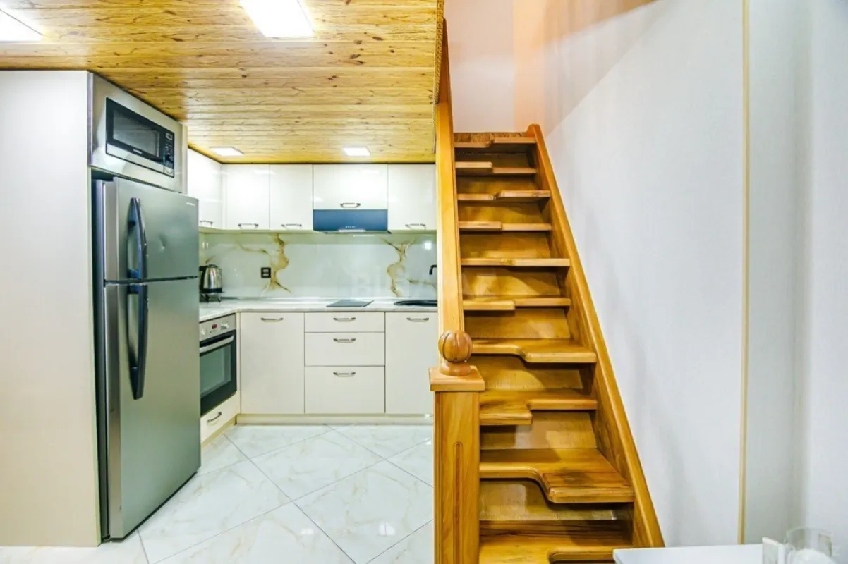 Kirayə verilir 2 otaqlı mənzil 30 m²