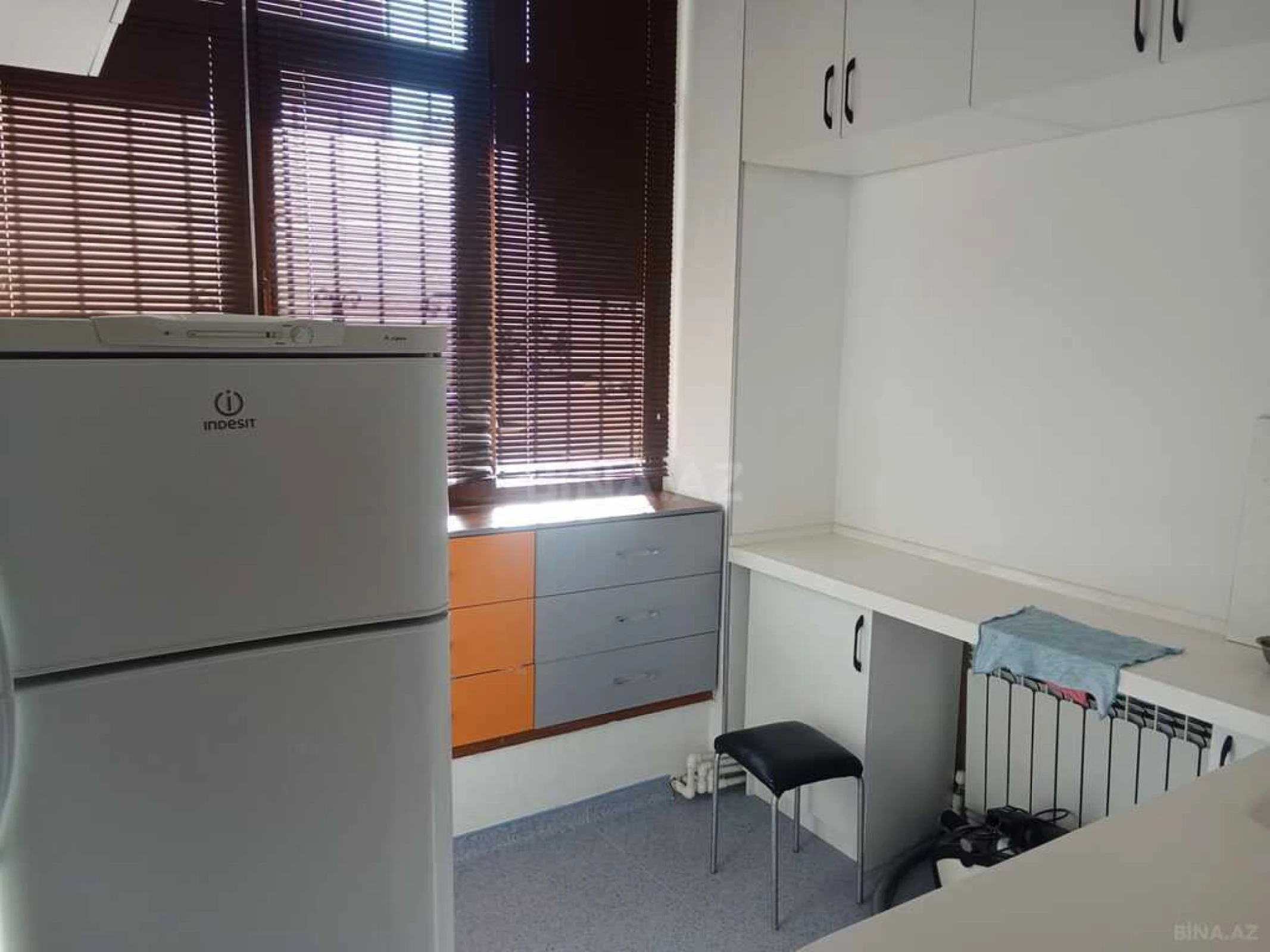 Satılır obyekt 100 m²