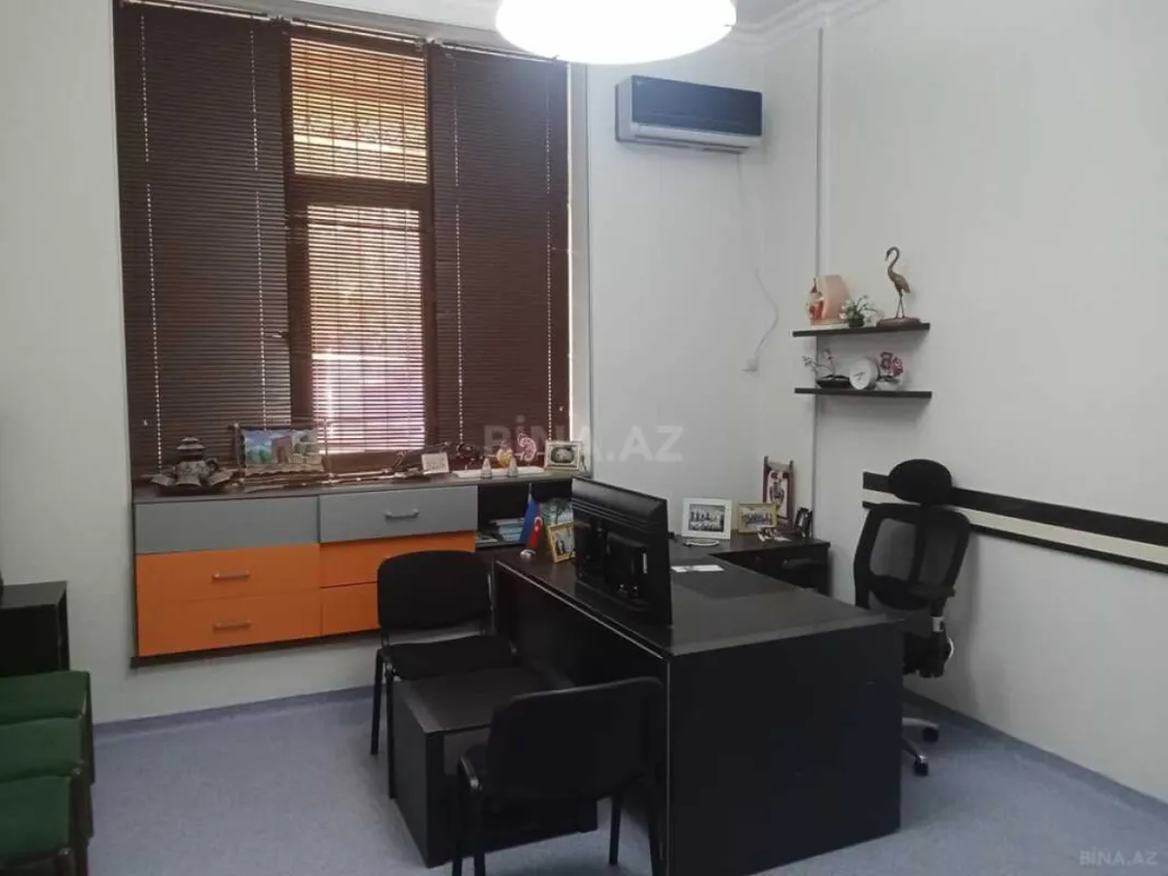 Satılır obyekt 100 m²