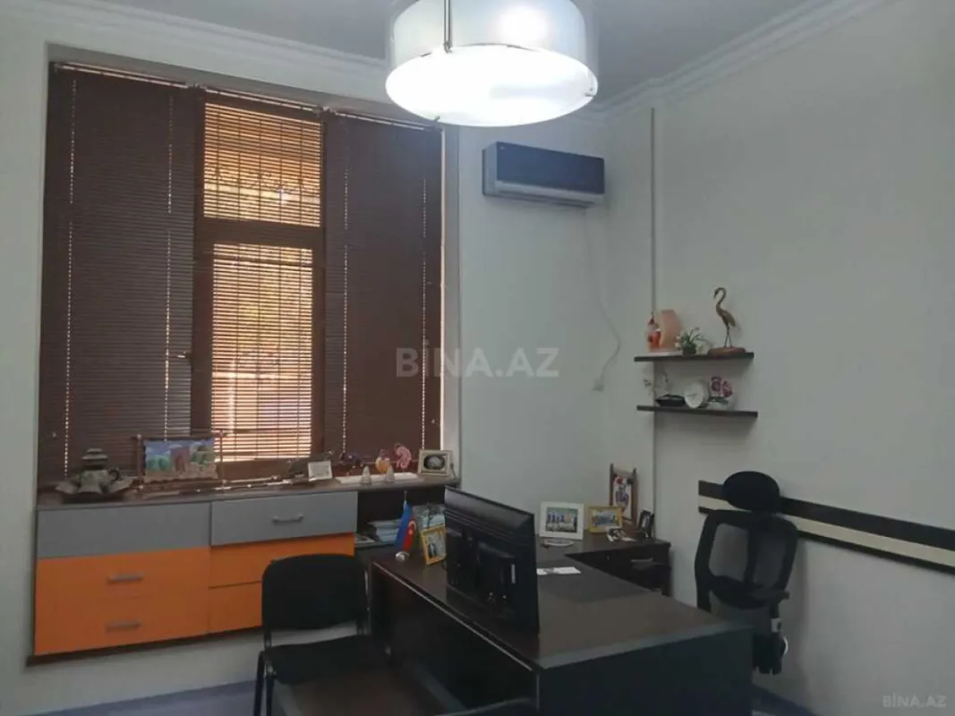 Satılır obyekt 100 m²