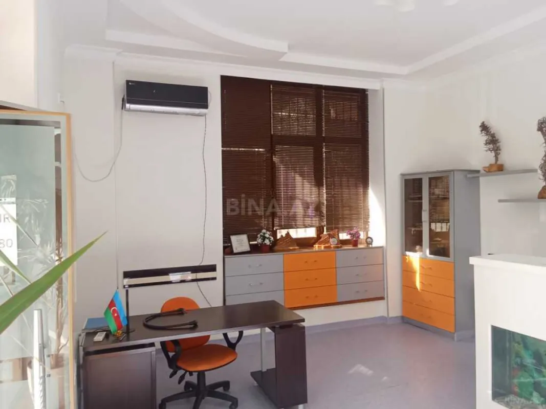 Satılır obyekt 100 m²