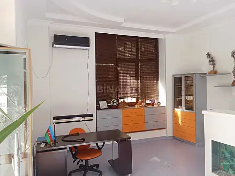 Satılır obyekt 100 m²