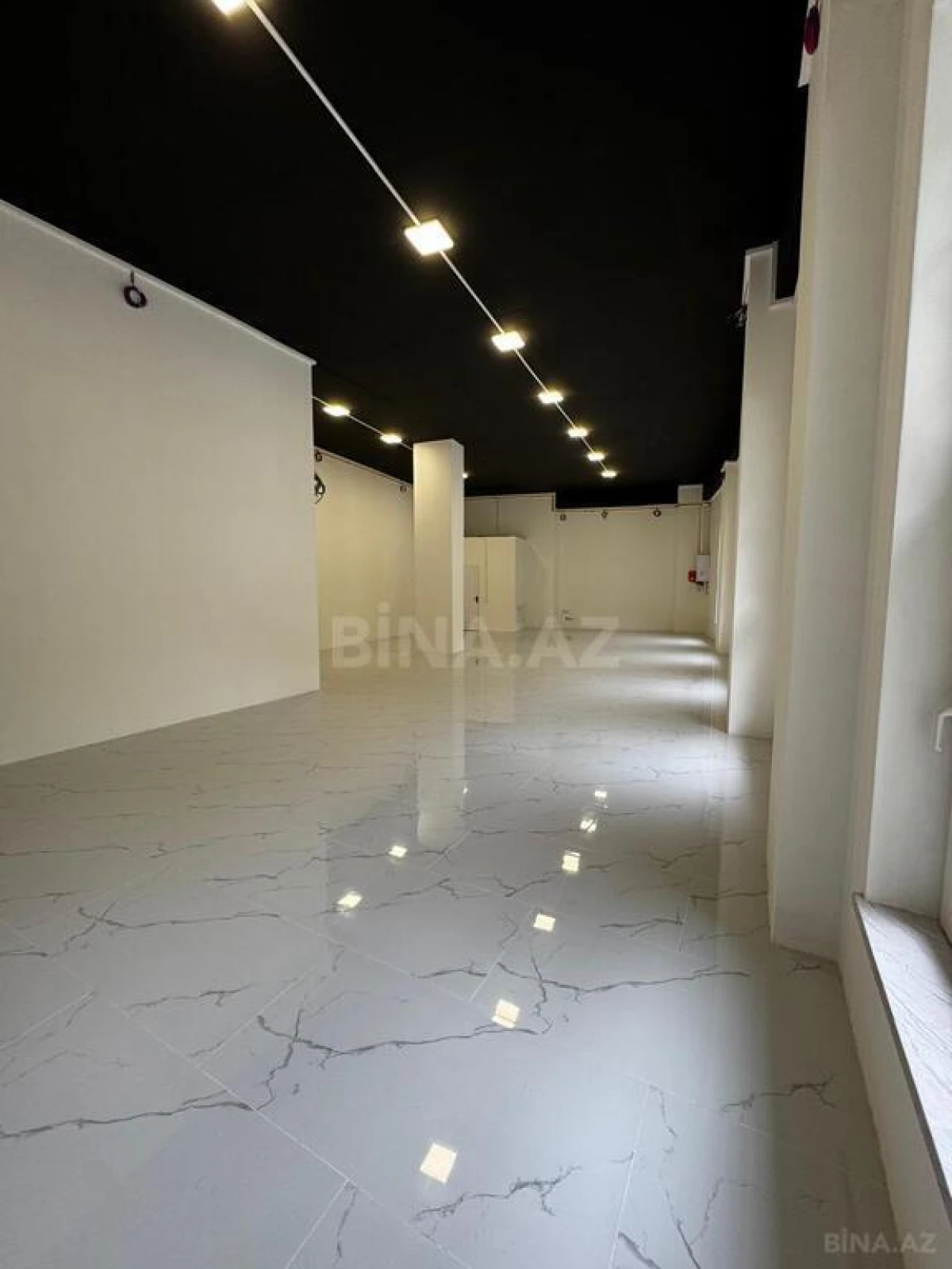 Kirayə verilir 1 otaqlı ofis 125 m²