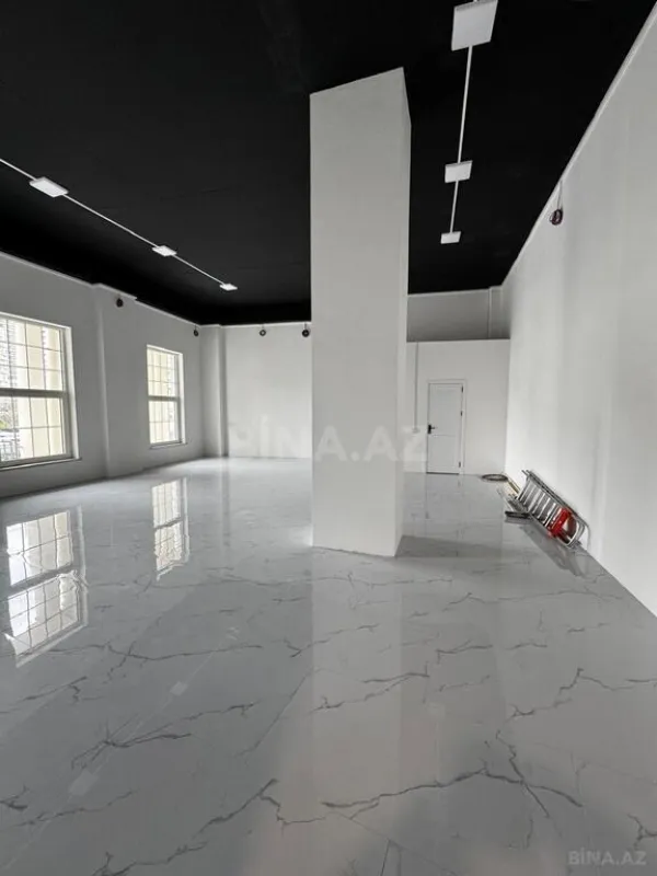 Kirayə verilir 1 otaqlı ofis 125 m²