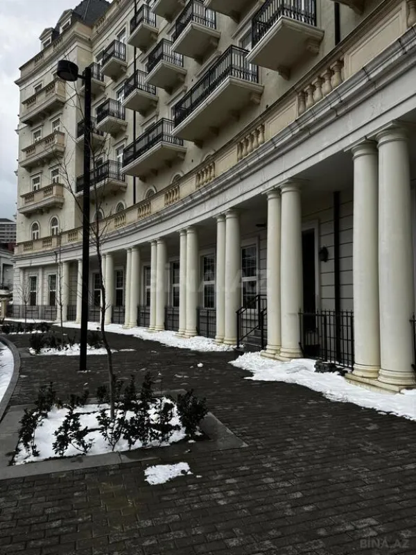 Kirayə verilir 1 otaqlı ofis 125 m²