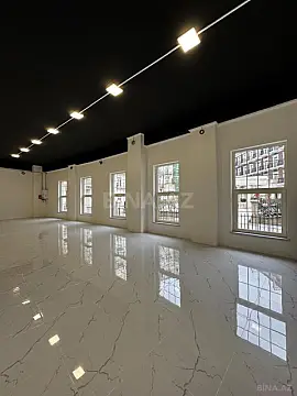 Kirayə verilir 1 otaqlı ofis 125 m²