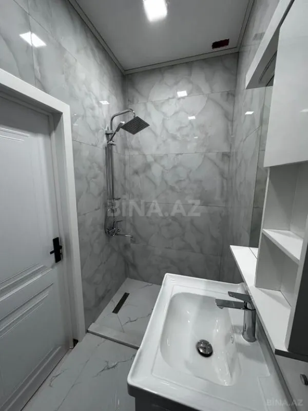 Kirayə verilir 1 otaqlı ofis 125 m²