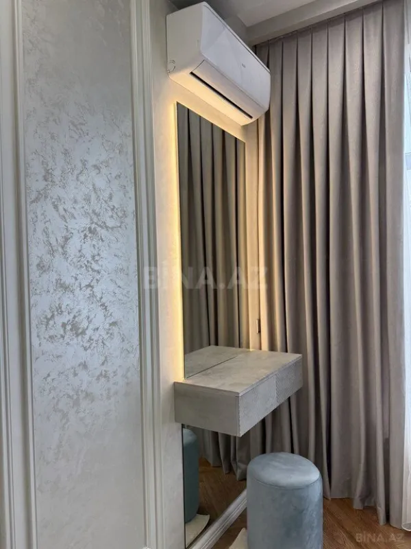 Satılır 2 otaqlı mənzil 63 m²