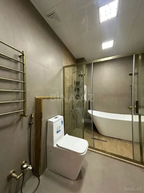 Satılır 2 otaqlı mənzil 63 m²