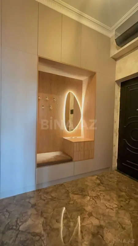 Satılır 2 otaqlı mənzil 63 m²