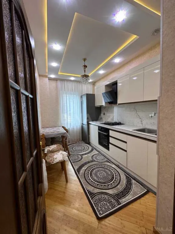 Satılır 2 otaqlı mənzil 75 m²