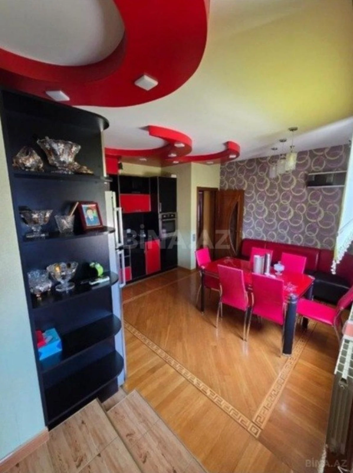 Satılır 4 otaqlı mənzil 170 m²