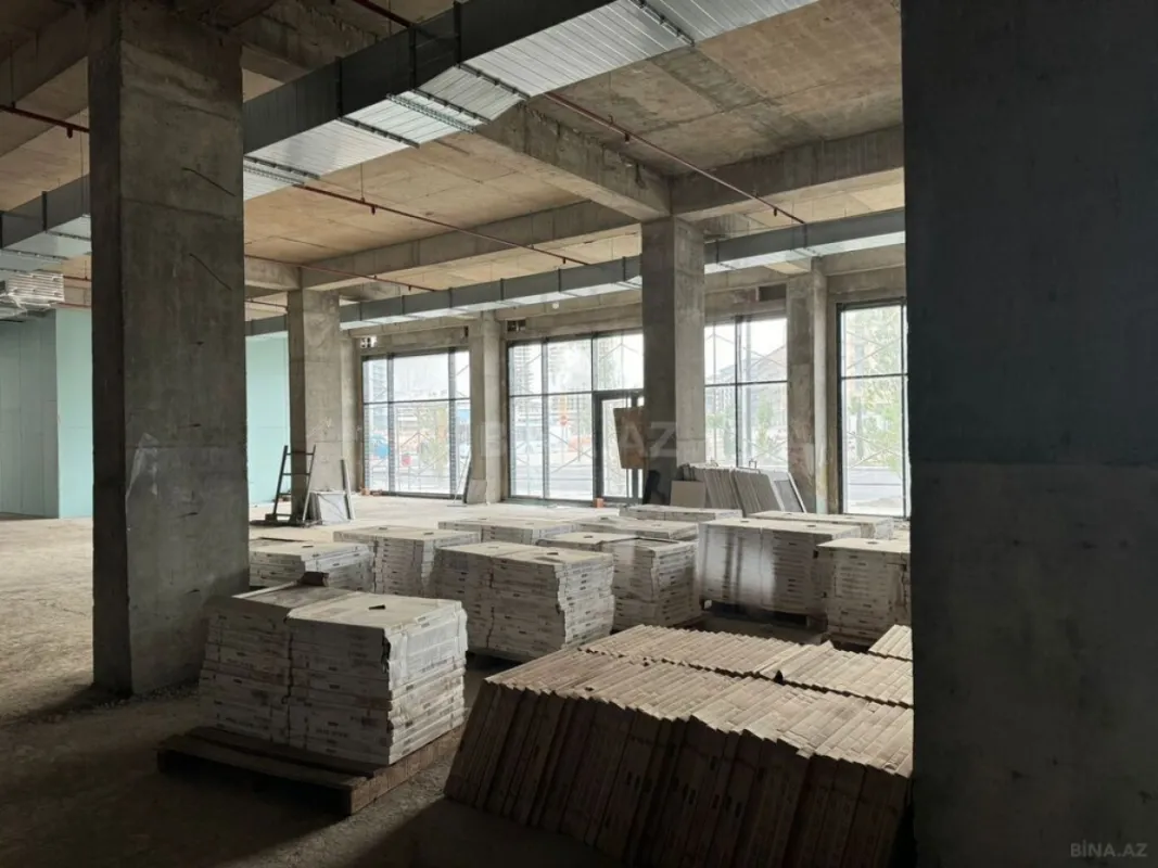 Satılır obyekt 104 m²