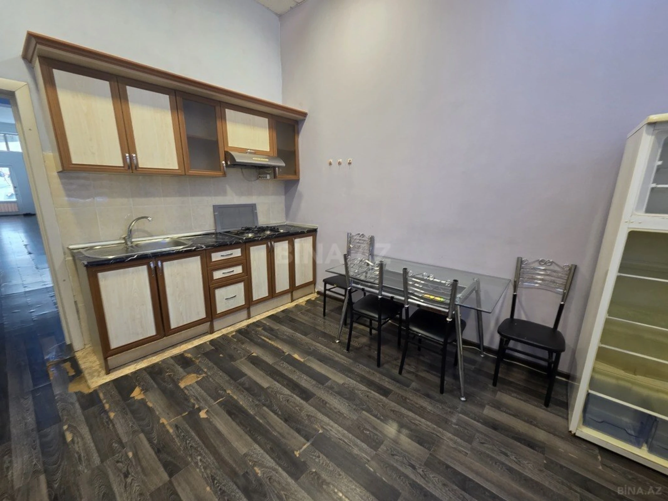 Kirayə verilir obyekt 210 m²