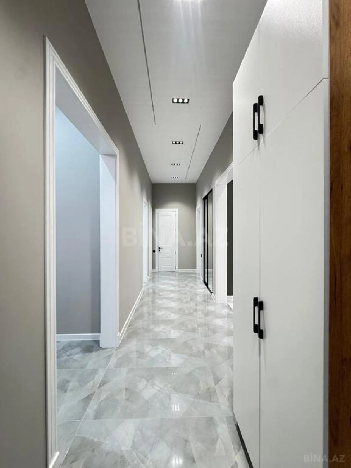 Satılır 4 otaqlı həyət evi 170 m²