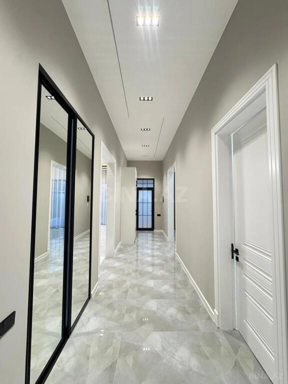 Satılır 4 otaqlı həyət evi 170 m²