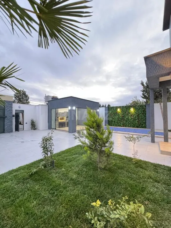 Satılır 4 otaqlı həyət evi 170 m²