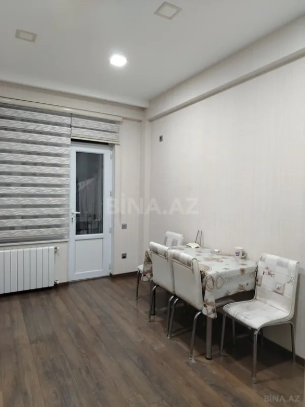 Kirayə verilir 3 otaqlı mənzil 110 m²