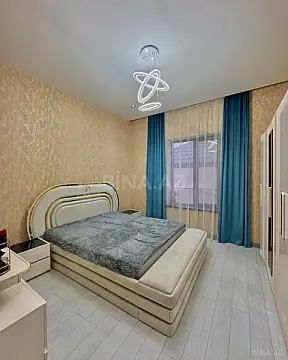 Satılır 4 otaqlı həyət evi 180 m²