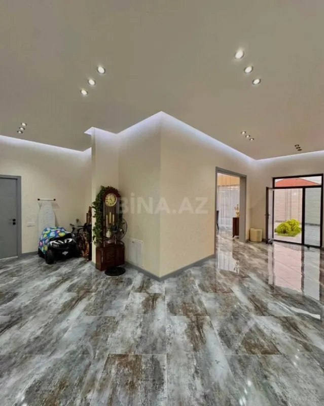 Satılır 4 otaqlı həyət evi 180 m²