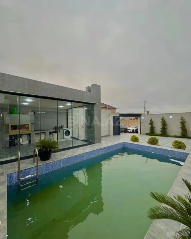 Satılır 4 otaqlı həyət evi 180 m²