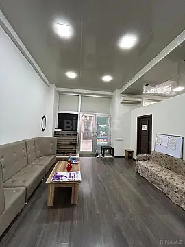 Satılır obyekt 220 m²