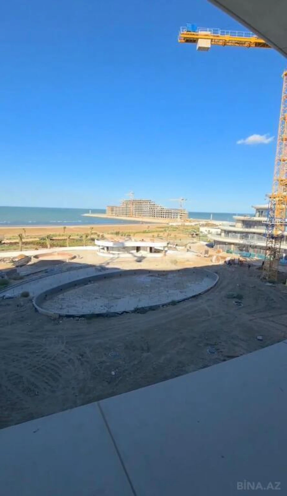 Satılır 2 otaqlı mənzil 85 m²