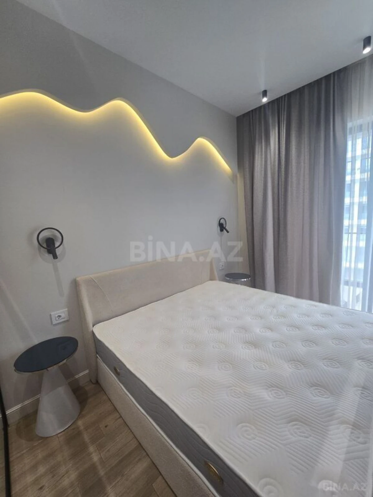 Satılır 1 otaqlı mənzil 58 m²