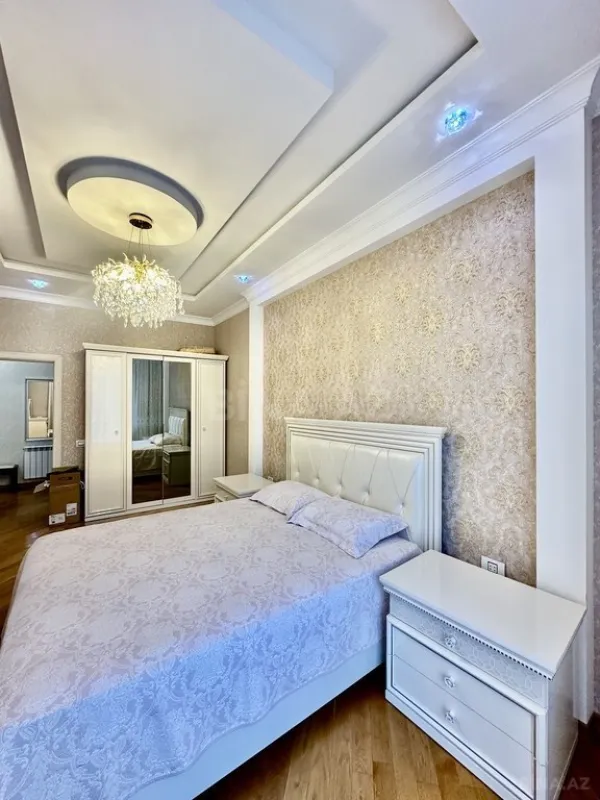 Satılır 3 otaqlı mənzil 100 m²