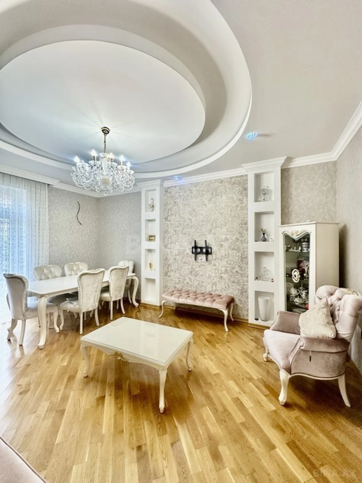Satılır 3 otaqlı mənzil 100 m²