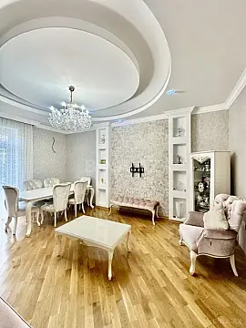 Satılır 3 otaqlı mənzil 100 m²