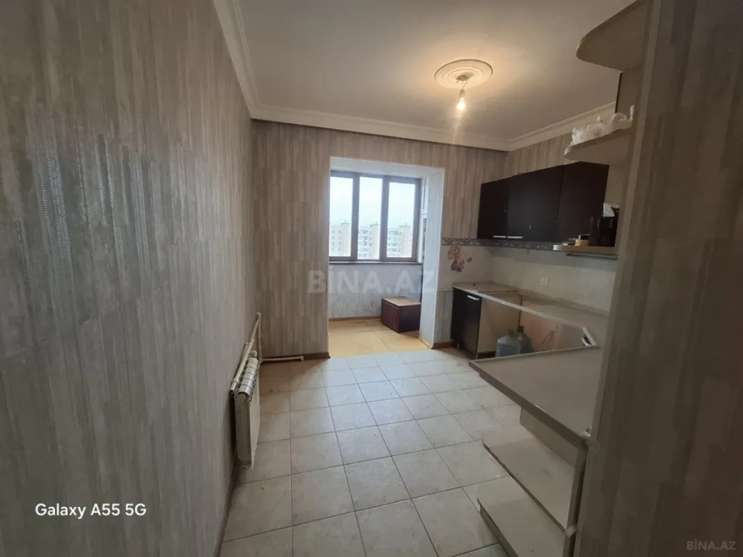 Satılır 3 otaqlı mənzil 66.6 m²