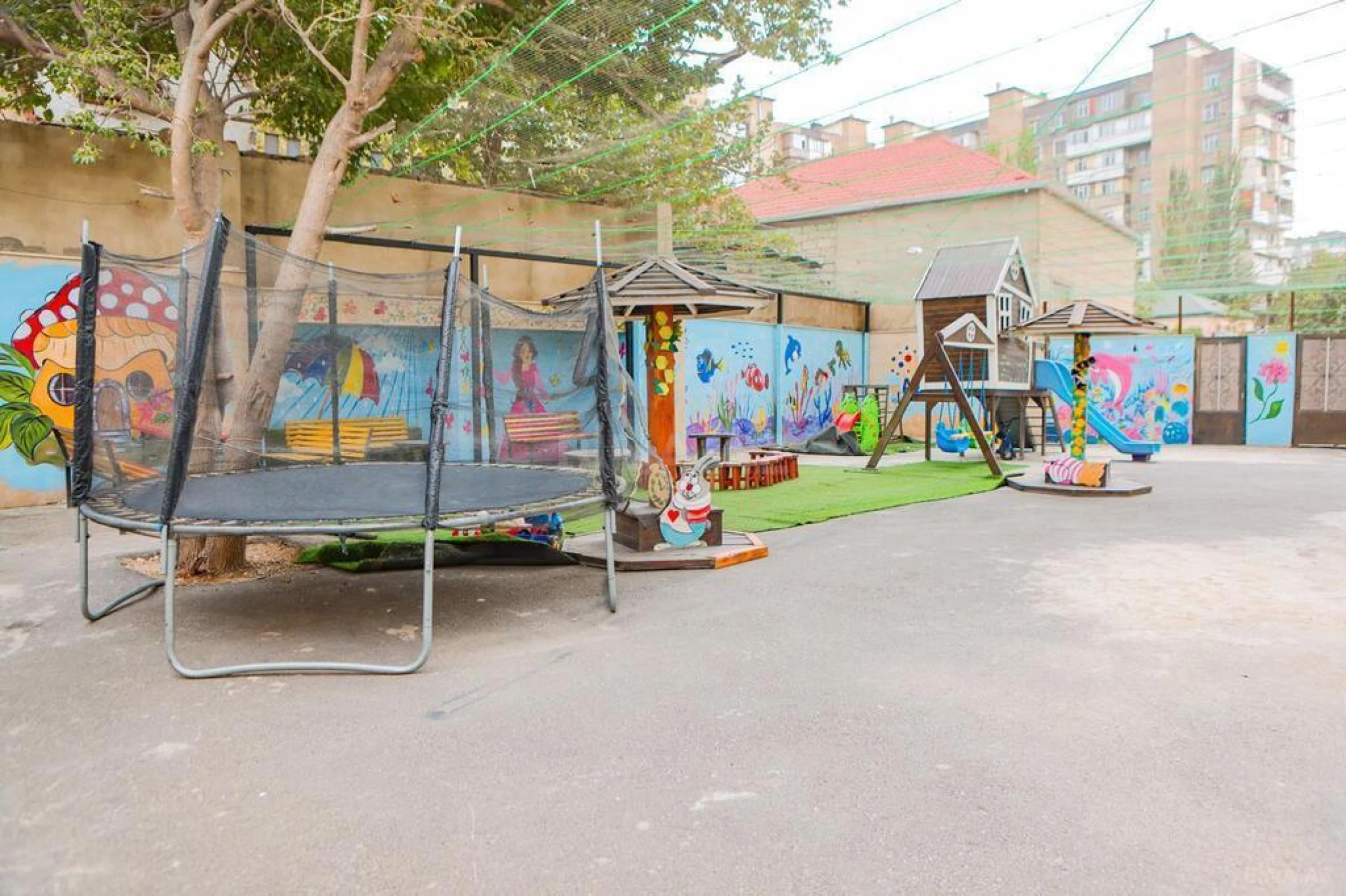 Satılır obyekt 517 m²