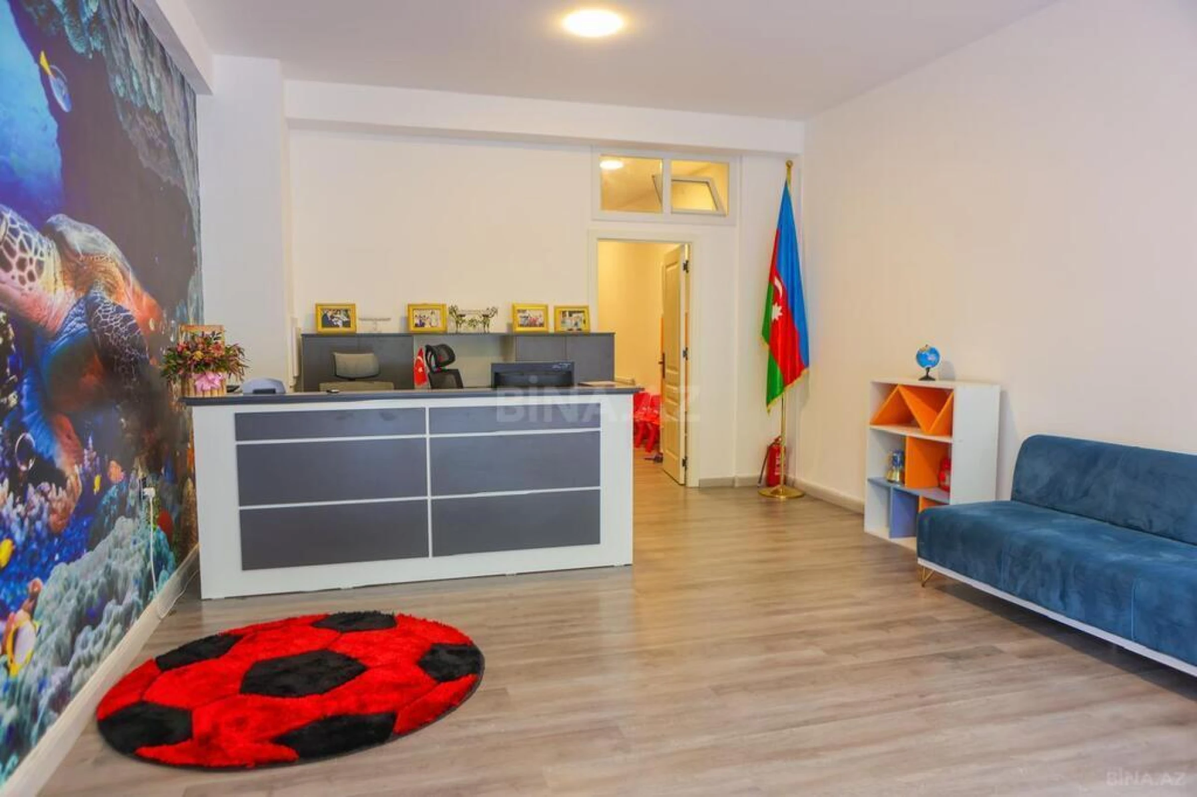 Satılır obyekt 517 m²