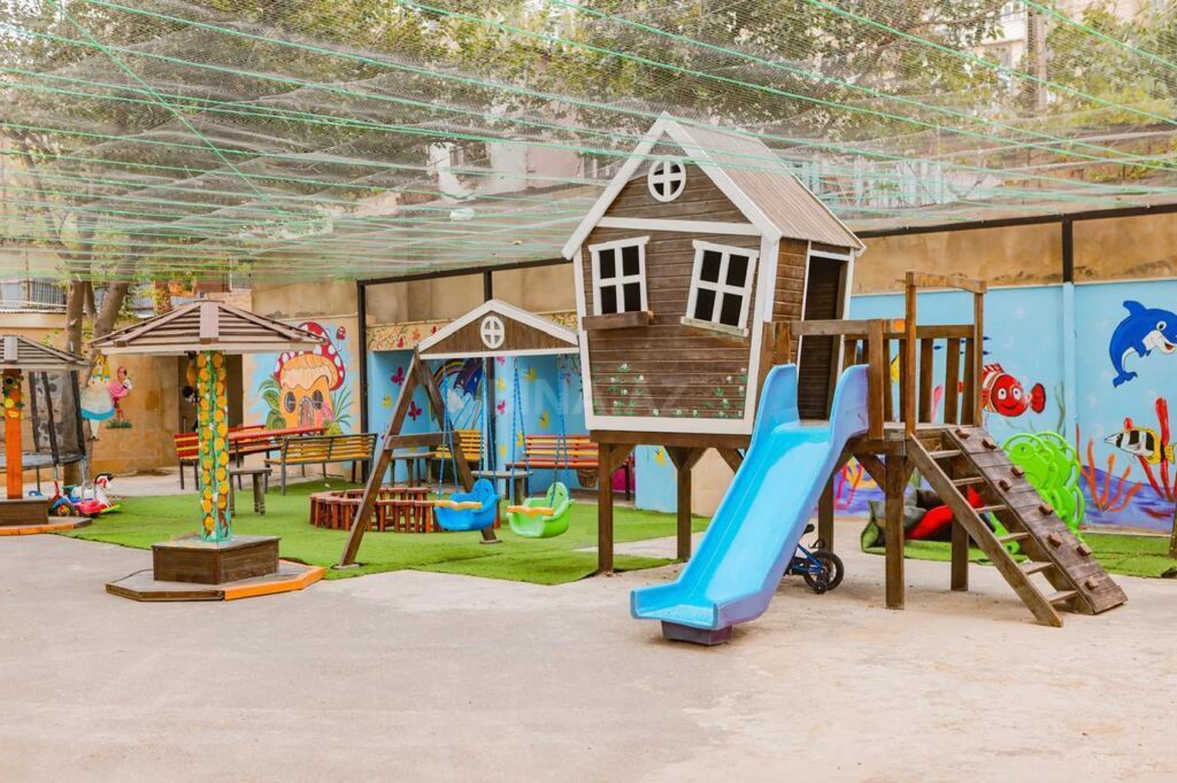 Satılır obyekt 517 m²