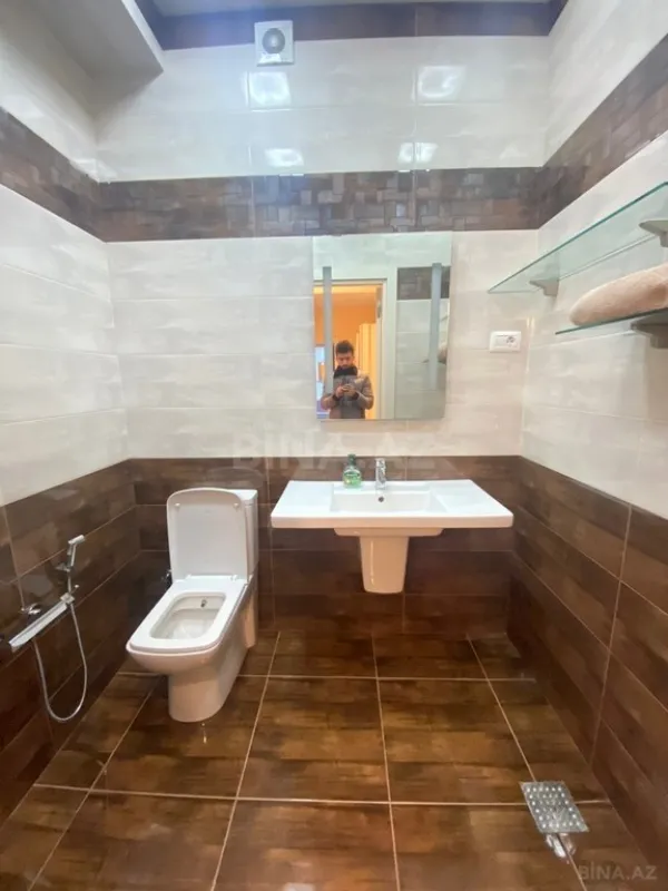 Kirayə verilir 2 otaqlı mənzil 95 m²