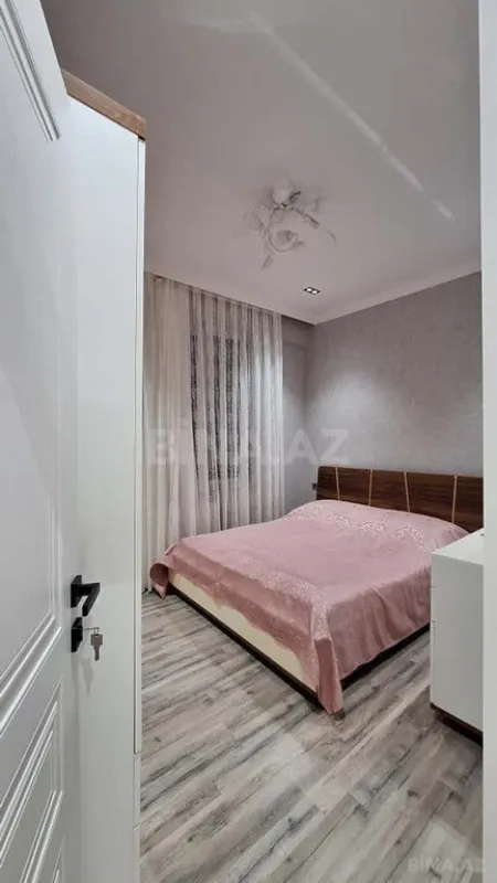 Satılır 3 otaqlı mənzil 70 m²