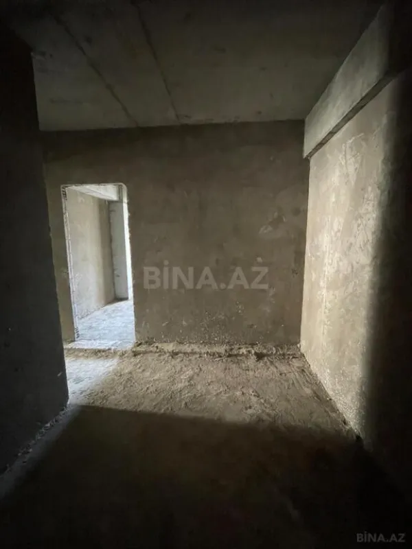 Satılır 2 otaqlı mənzil 98.3 m²