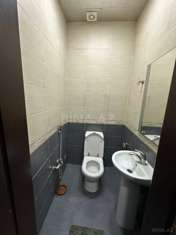 Satılır 3 otaqlı mənzil 130 m²