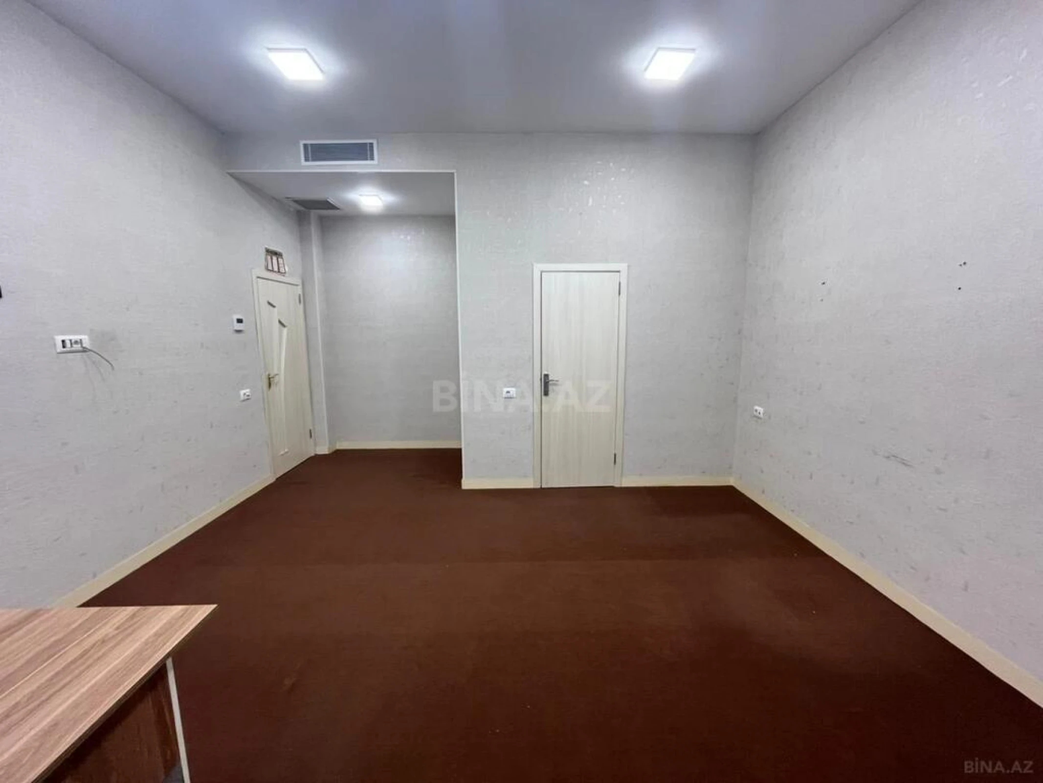 Kirayə verilir 1 otaqlı ofis 30 m²