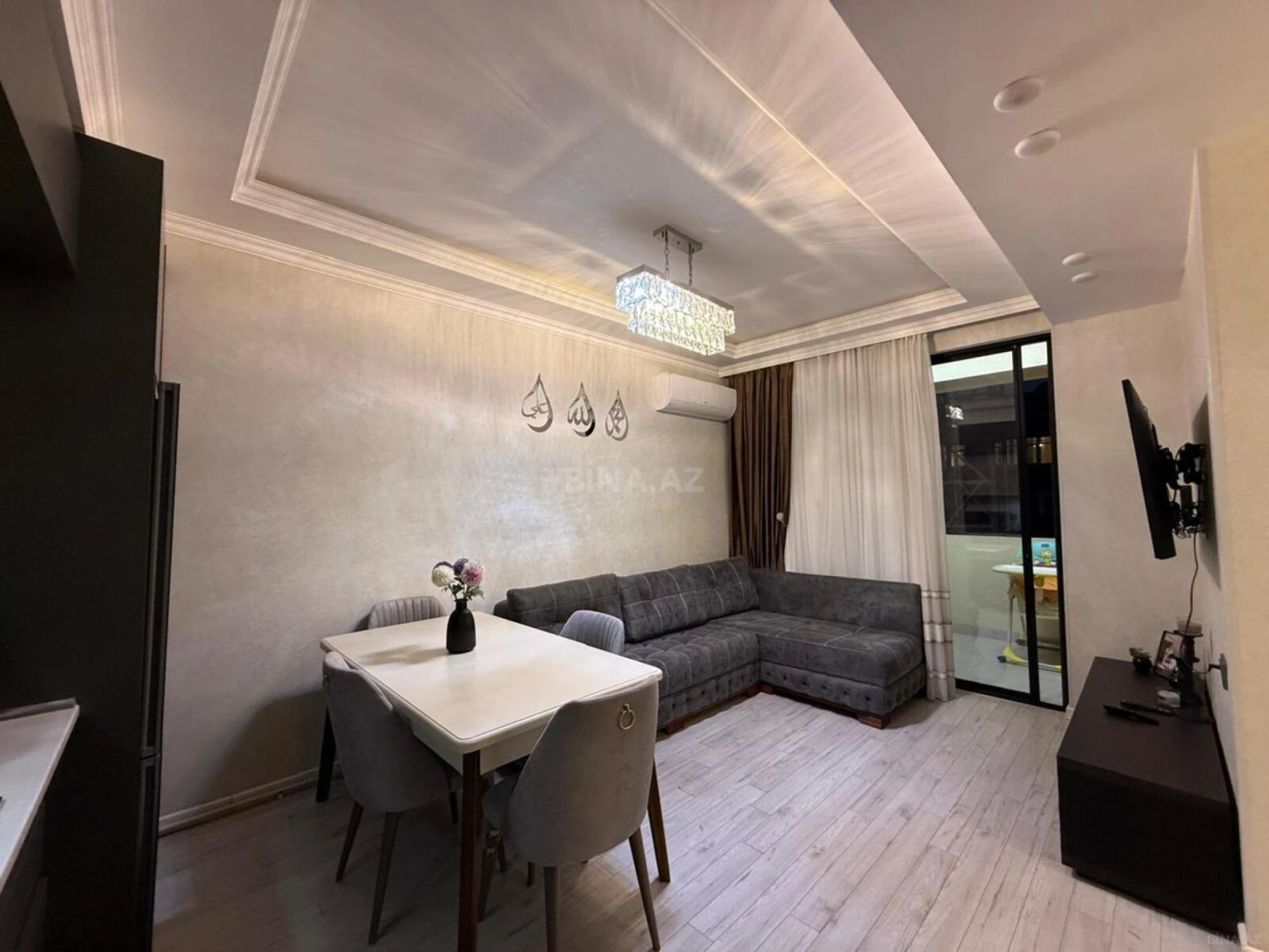 Satılır 2 otaqlı mənzil 60 m²