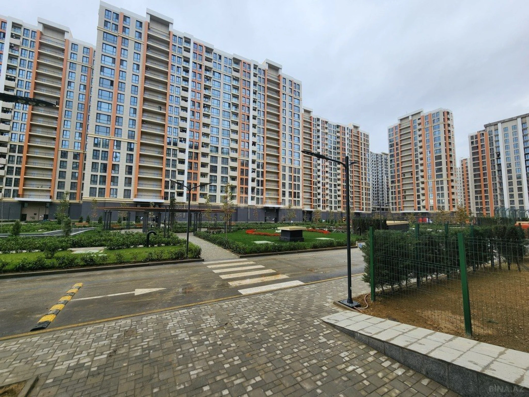 Satılır 3 otaqlı mənzil 72 m²