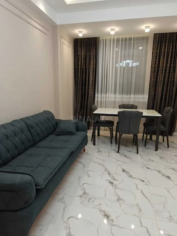 Kirayə verilir 3 otaqlı mənzil 100 m²