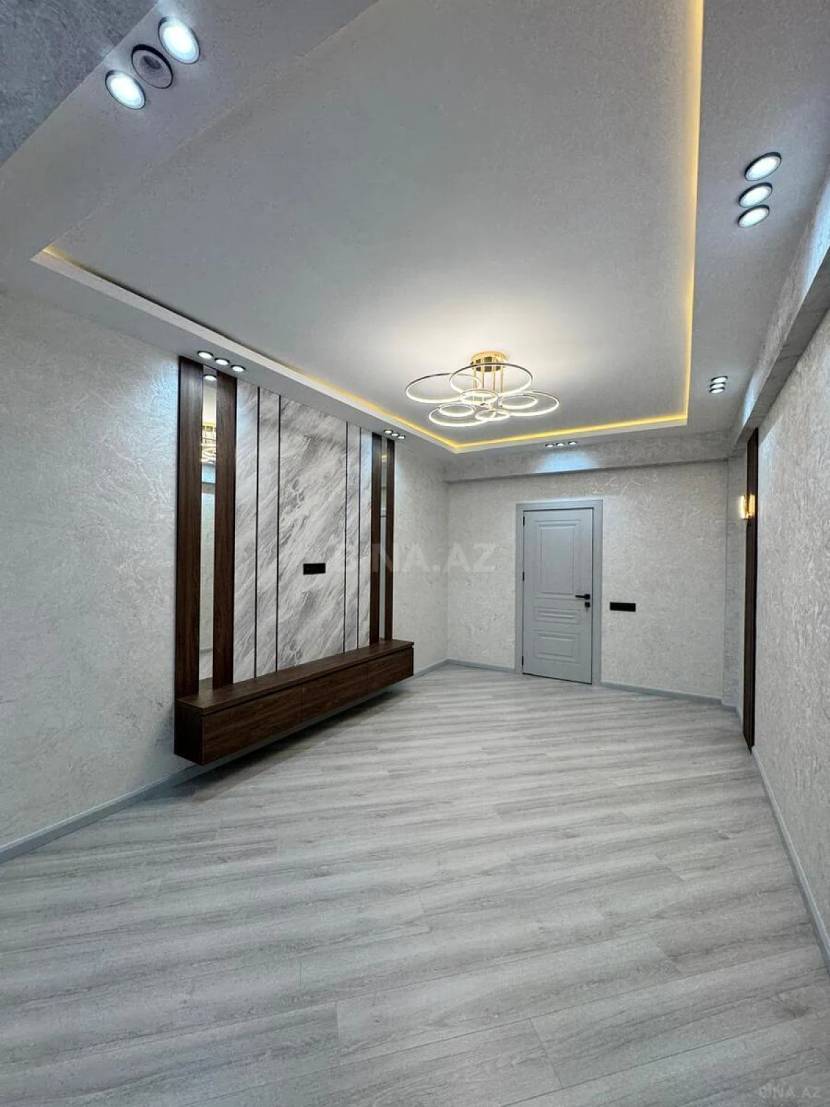 Satılır 3 otaqlı mənzil 88 m²